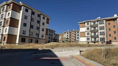 Diyarbakır ve ilçelerinde inşa edilecek olan afet konutlarının kurası bugün