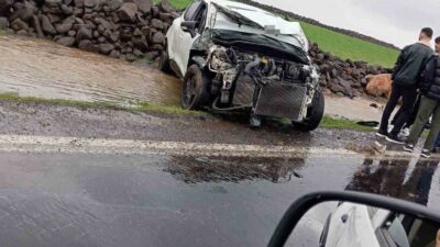 Diyarbakır’ın Çınar ilçesinde otomobilin takla atması sonucu meydana gelen trafik
