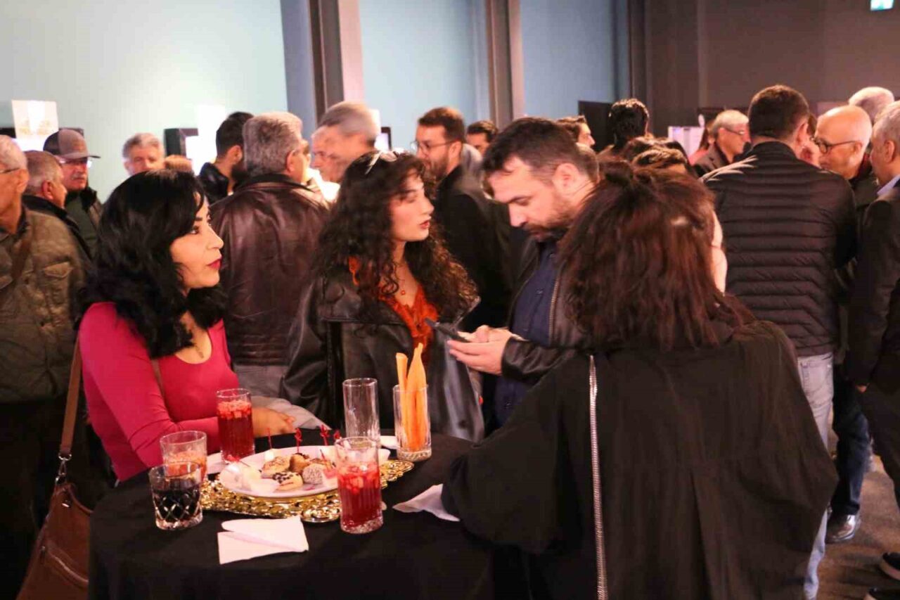 Tamamı Diyarbakır’da çekilen ve yerel hikayeleri evrensel bir dille anlatan