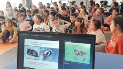Çanakkale’de Dünya Yaban Hayatı Günü çerçevesinde öğrencilere eğitim verildi. Doğa