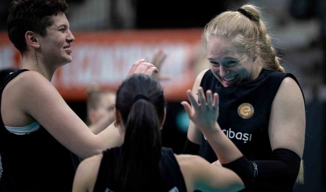 Eczacıbaşı Dynavit, CEV Zeren Group Şampiyonlar Ligi çeyrek final maçında