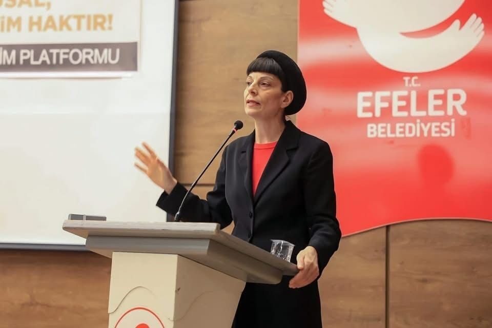 Efeler Belediye Başkanı Anıl Yetişkin’in öncülüğünde, Laik ve Bilimsel Eğitim