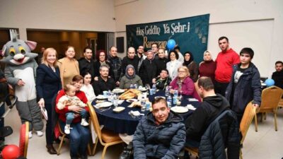 Balıkesir Büyükşehir Belediye Başkanı Ahmet Akın; sevginin, paylaşmanın ve bereketin