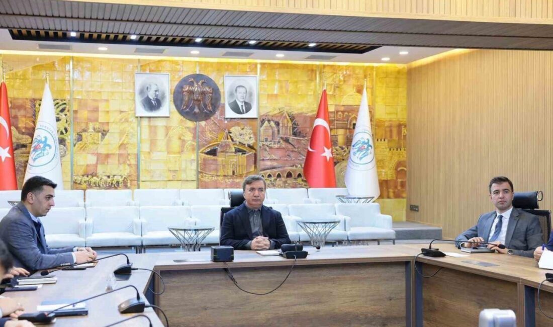 Erzincan Valisi Hamza Aydoğdu başkanlığında, turizm ve spor yatırımlarına ilişkin