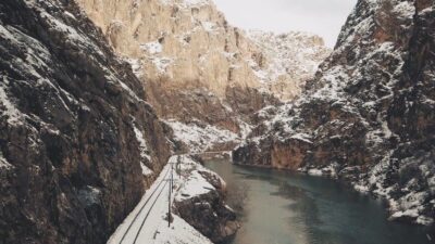 Erzincan’ın İliç, Kemah ve Kemaliye ilçelerinde bulunan kanyonlar, doğal güzellikleriyle