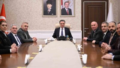 Türkiye Odalar ve Borsalar Birliği (TOBB) Yönetim Kurulu Üyesi ve