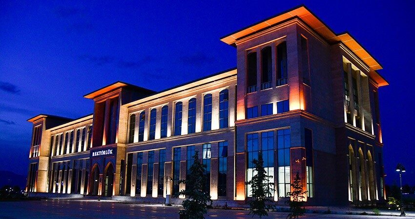 Erzurum Teknik Üniversitesi (ETÜ) öğrenci toplulukları tarafından hazırlanan 7 proje,