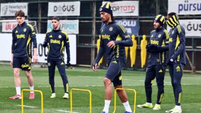 Fenerbahçe, yarın deplasmanda Gaziantep FK ile oynayacağı Ziraat Türkiye Kupası