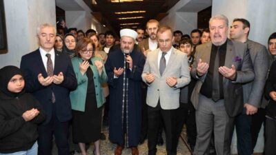 Gaziantep Büyükşehir Belediyesi ev sahipliğinde düzenlenen Mukaddes Emanetler Sergisi, Büyükşehir