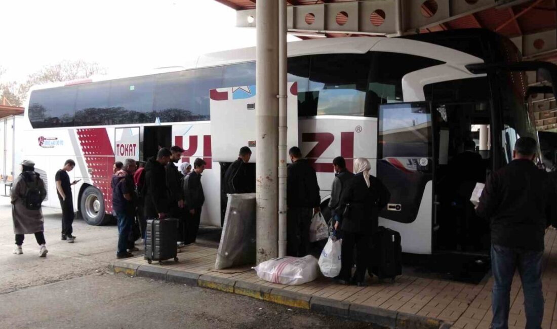 Gaziantep’te Ramazan Bayramı’nda memleketlerine ya da tatil beldelerine gitmek isteyen