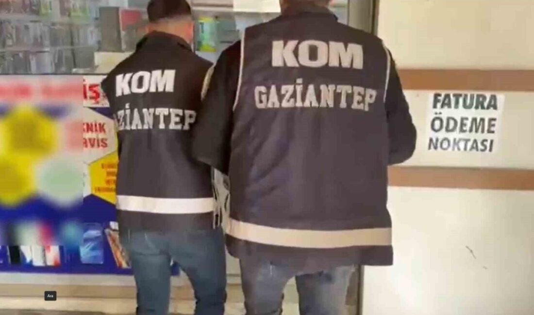 Gaziantep’te polis ekipleri tarafından tefecilere yönelik düzenlenen operasyonda 3 şüpheli