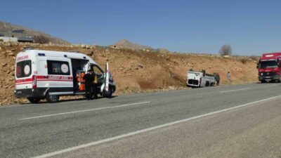 Batman’ın Gercüş ilçesinde seyir halindeki bir minibüsün kontrolden çıkarak takla