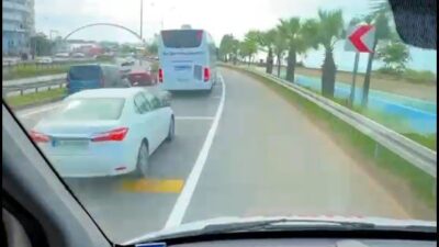 Giresun’da bir ambulans şoförünün paylaştığı video, emniyet şeridinin boş bırakılmasıyla