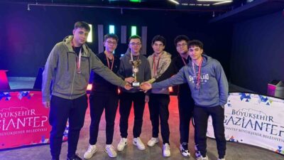 Gaziantep Büyükşehir Belediyesi tarafından 18 Mart Çanakkale Zaferi ve Şehitleri