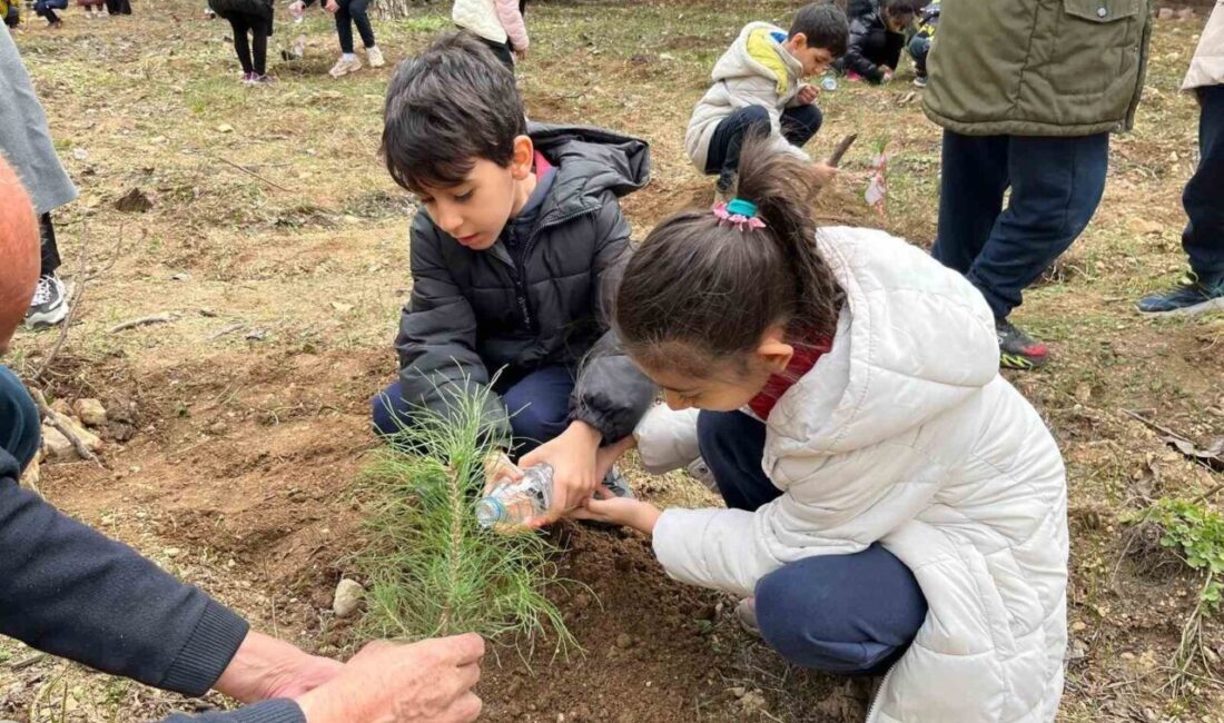 Gaziantep Kolej Vakfı Hatıra Ormanını ziyaret eden GKV Özel İlkokulu