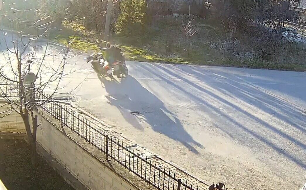 Afyonkarahisar’da iki motosikletin çarpıştığı ve 3 kişinin yaralandığı trafik kazası