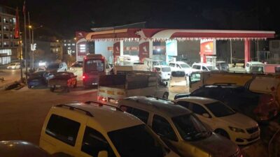 Akaryakıt fiyatlarına 3 Mart 2026 Salı günü yapılması beklenen zam