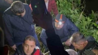 Hatay’ın Antakya ilçesinde oyun oynarken dereye düşen 4 yaşındaki çocuk