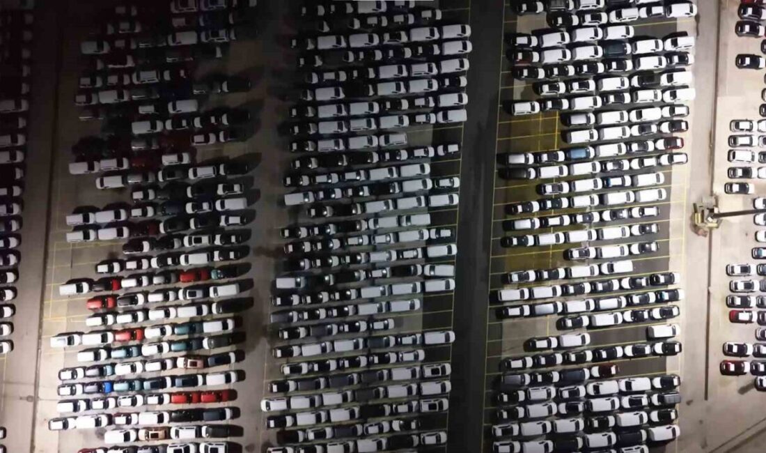 Otomobil piyasasında ikinci el fiyatlarını etkilemesi beklenen yeni araç sevkiyatı