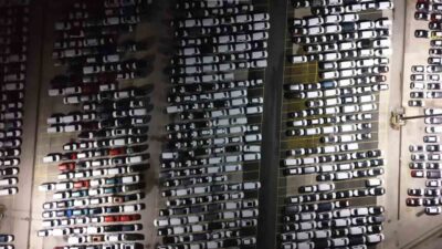 Otomobil piyasasında ikinci el fiyatlarını etkilemesi beklenen yeni araç sevkiyatı