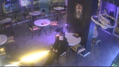 Kayseri’nin Kocasinan ilçesinde 6 gündür girdiği kafede yemek yiyen, ısıtıcı