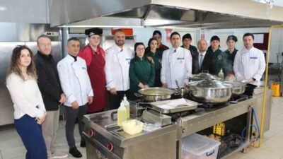 Rize’nin İyidere ilçesinde lise öğrencileri iftar için hazırlık yapamayacaklar için