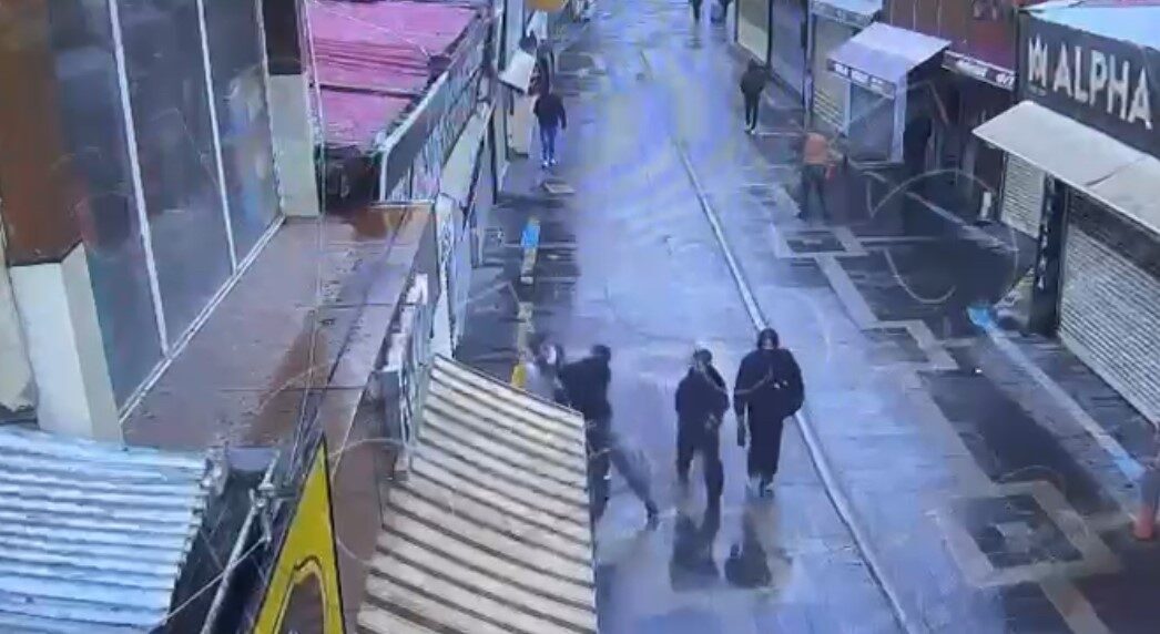 Iğdır’da okula giderken bıçaklı saldırıya uğrayan 16 yaşındaki kız öğrencinin