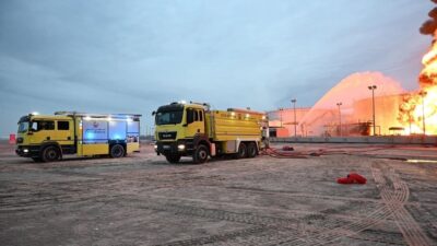 İran ordusunun Bahreyn’deki bir tesiste bulunan yakıt tanklarını hedef alması