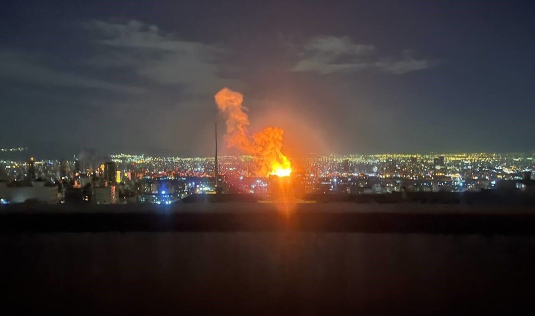 İran’ın başkenti Tahran’daki İran Radyo ve Televizyon Kurumu’na (IRIB) düzenlenen