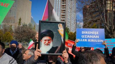 İran Dini Lideri Ayetullah Ali Hamaney İsrail-ABD ortak saldırısında hayatını