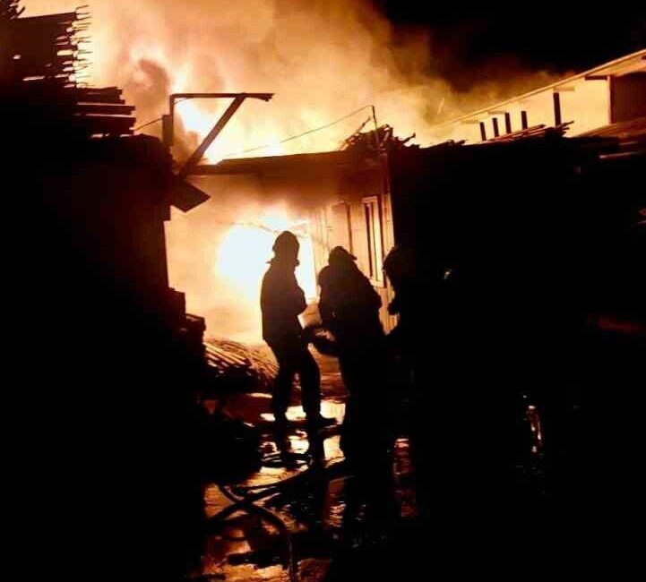 Muğla’nın Bodrum ilçesinde bir narenciye bahçesi içerisinde personel lojmanı ve