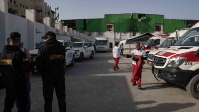 İsrail, yaralı Filistinlilerin tedavi amacıyla Mısır’a geçmesi için yaklaşık 3