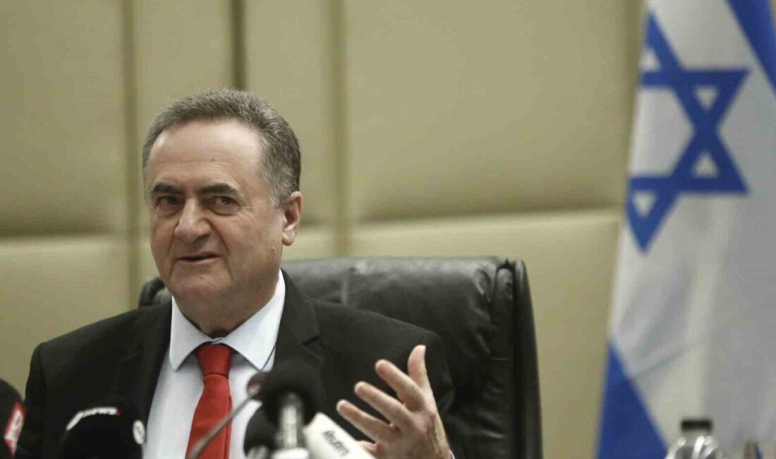 İsrail Savunma Bakanı İsrael Katz, İran’a karşı yürüttükleri savaşın şiddetlendiğini