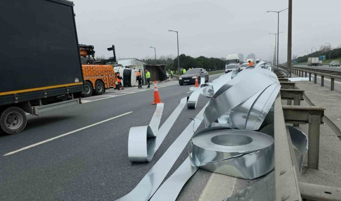 Hadımköy bağlantı yolunda meydana gelen kazada, 22 EE 725 plakalı