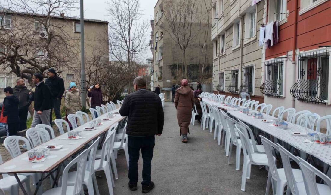 İstanbul Esenler’deki Birlik Mahallesi sakinleri, Ramazan coşkusunu bu yıl 11’inci