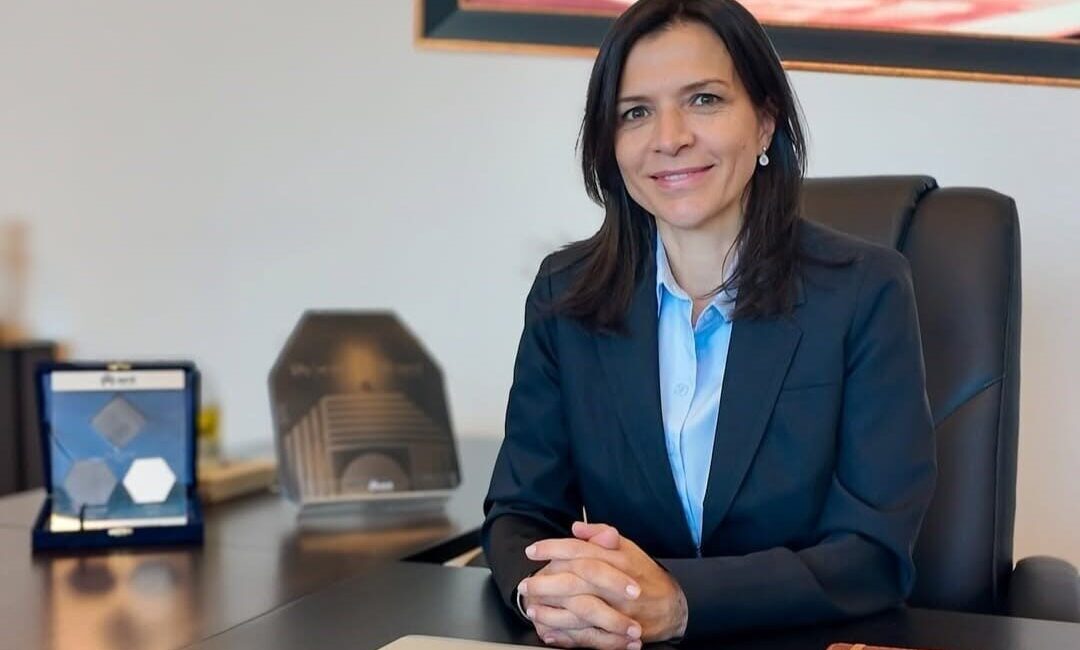 Savunma ve havacılık sanayisinde görev yapan kadın mühendisler ve yöneticiler