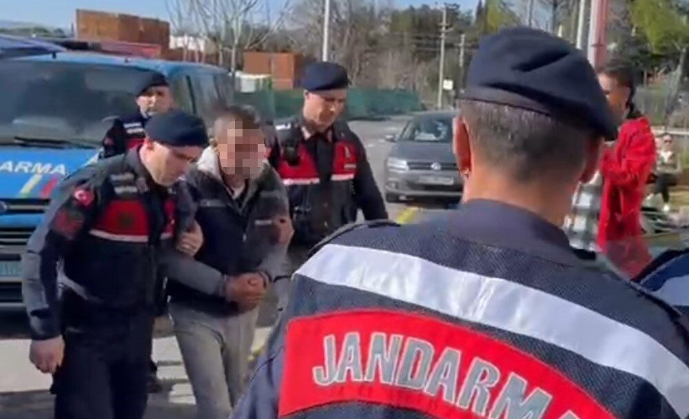 Muğla’nın Kavaklıdere ilçesinde 8 Mart Dünya Kadınlar Günü’nün ilk saatlerinde