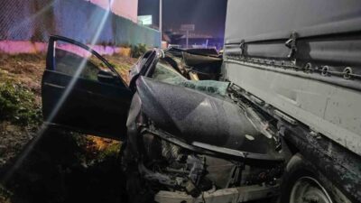 Kahramanmaraş’ın Onikişubat ilçesinde meydana gelen trafik kazasında 4 kişi yaralandı.