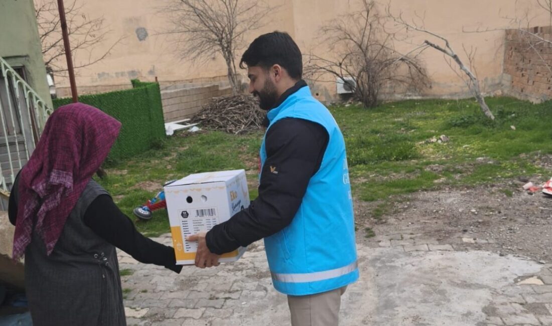 Adıyaman’ın Kahta ilçesinde Ramazan ayı dolayısıyla ihtiyaç sahibi ailelere yönelik