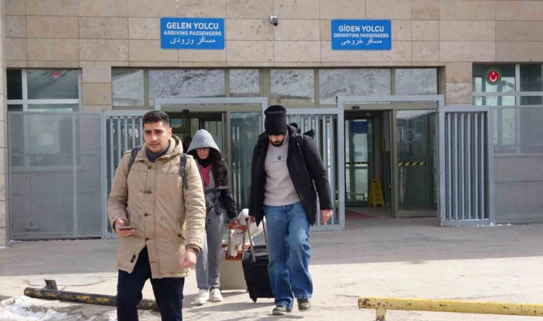 İsrail ve ABD’nin İran’a yönelik saldırılarıyla başlayan savaşın 3’üncü gününde