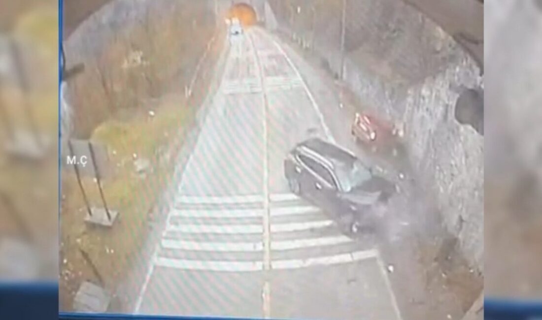 Karabük’te iki otomobilin çarpışması sonucu 1 kişinin hayatını kaybettiği ve