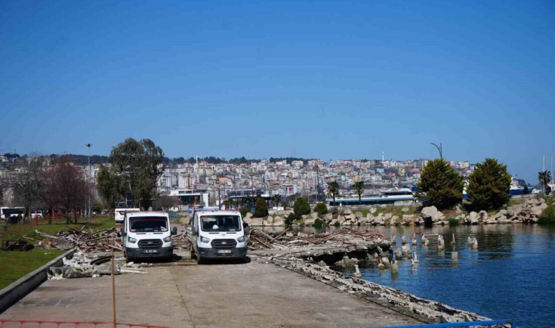 Türkiye Cumhuriyeti’nin kuruluş yolculuğunun simgesi Bandırma Vapuru, Atatürk’ün Samsun’a çıktığı