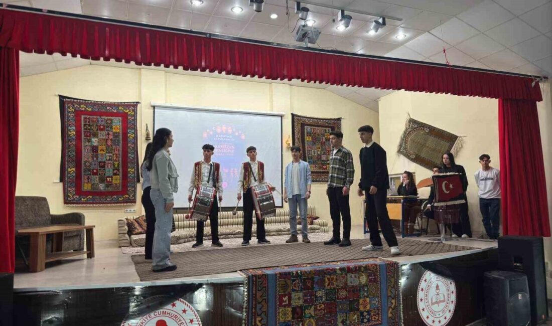 Karayazı Kaymakamlığı koordinesinde, Karayazı İlçe Millî Eğitim Müdürlüğü tarafından düzenlenen