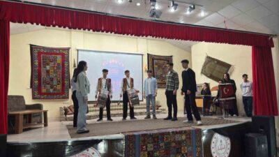 Karayazı Kaymakamlığı koordinesinde, Karayazı İlçe Millî Eğitim Müdürlüğü tarafından düzenlenen