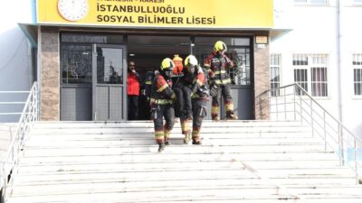 Balıkesir’in Karesi ilçesinde bulunan İstanbulluoğlu Sosyal Bilimler Lisesi ev sahipliğinde,