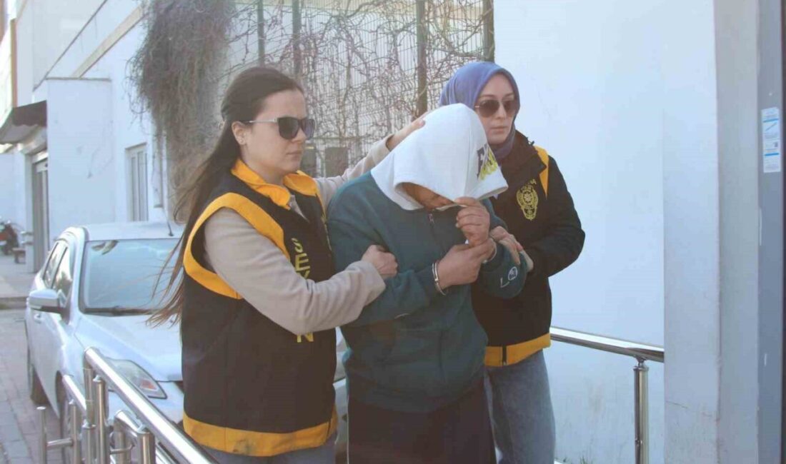 Adana’da bir kadın tartıştığı kocasını ekmek bıçağıyla karnından bıçakladı. Olayın