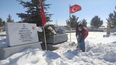 Kış aylarında yoğun kar yağışının etkili olduğu Ardahan’da, karla kaplanan
