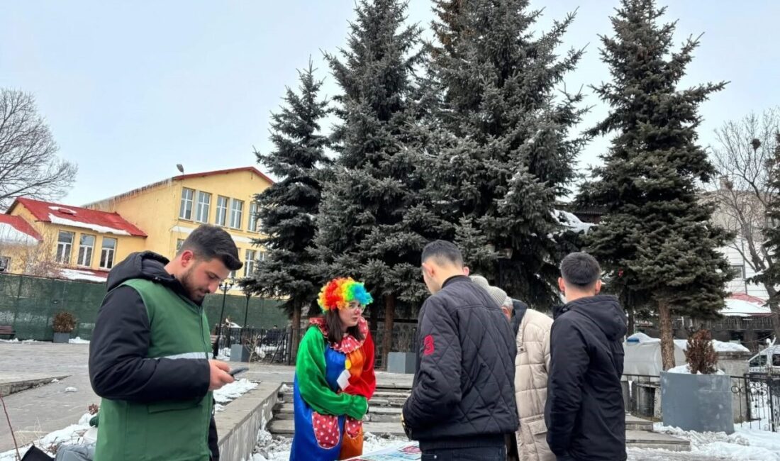 1-7 Mart Yeşilay Haftası kapsamında Yeşilay Kars Şubesi tarafından kent