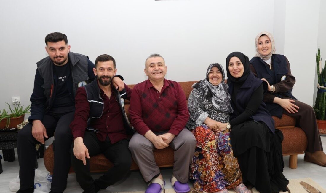 Kartepe Belediyesi’nin geleneksel kent bayramlaşması kapsamında Alo Evlat Sağlık Kulübü