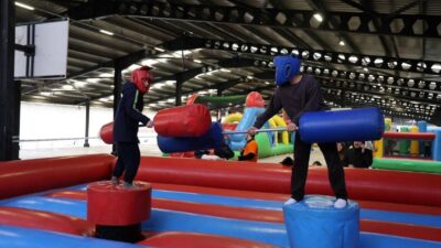 Kartepe’de Ramazan Bayramı dolayısıyla düzenlenen etkinliklerde çocuklar gönüllerince eğlendi. Kartepe